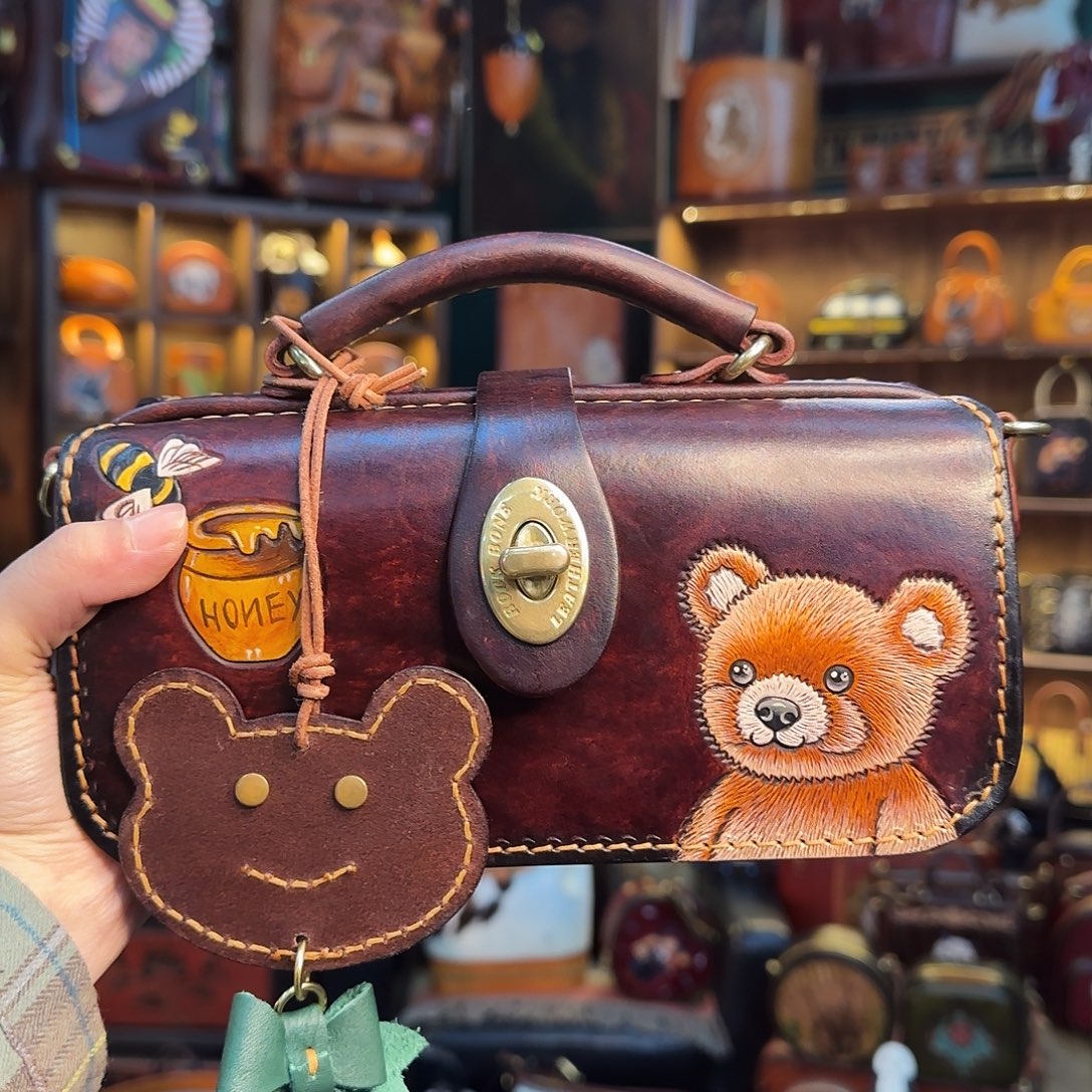 默***1牦牛剖层皮革圆角医生半身熊