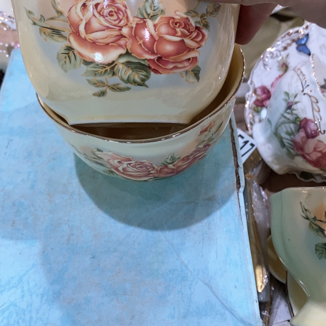 瓷2个4.5寸女皇，111111