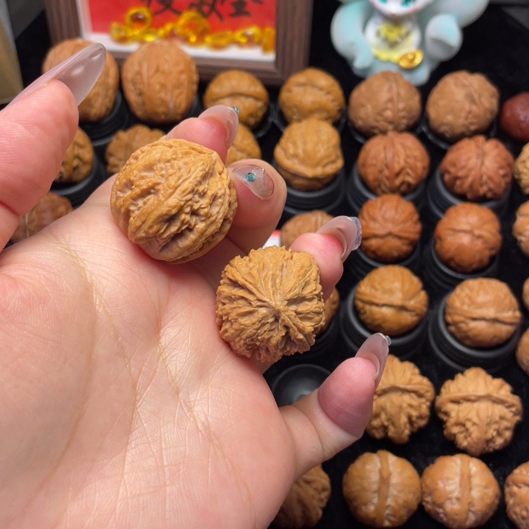 文玩核桃吊坠12号满天星