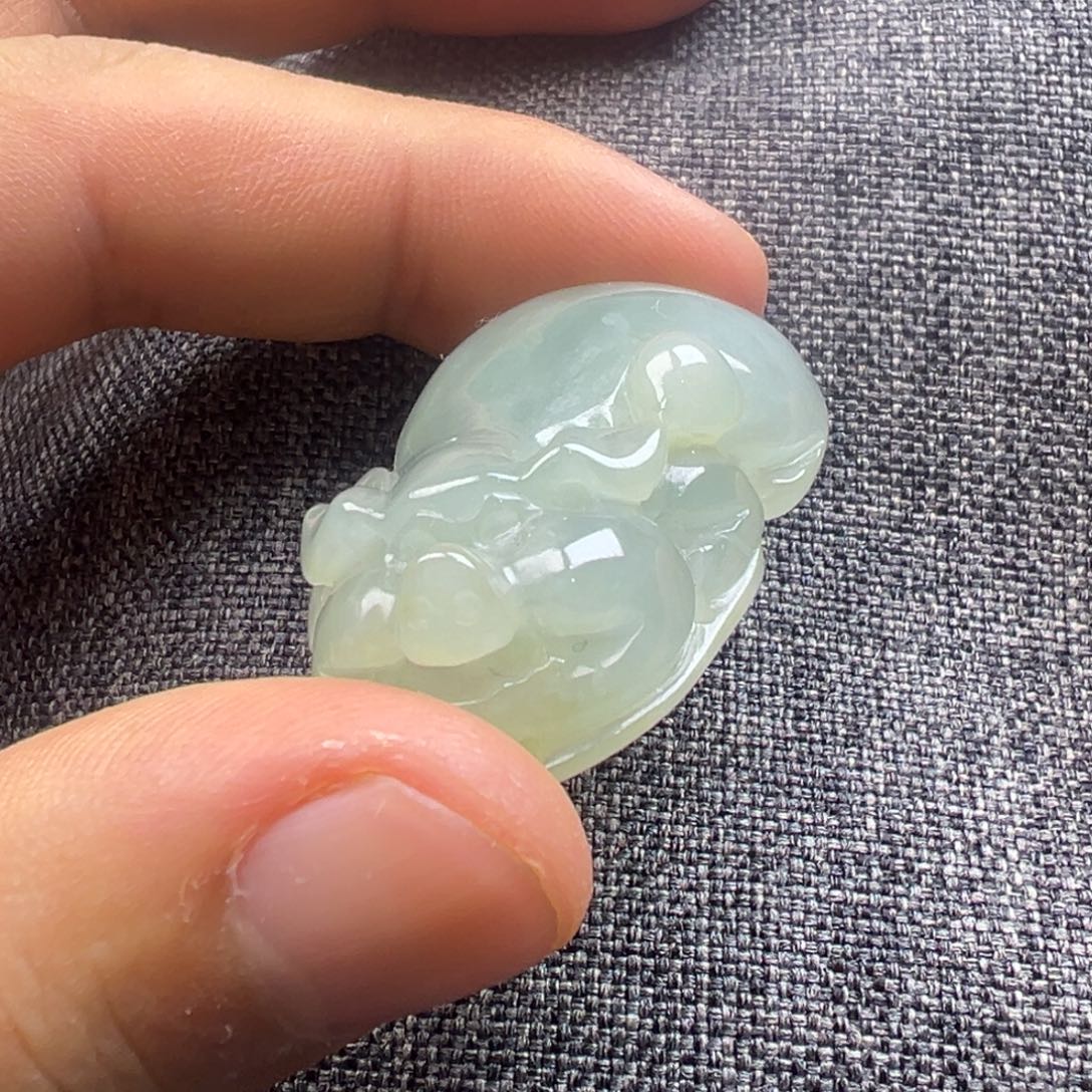 翡翠未镶嵌颈饰66666