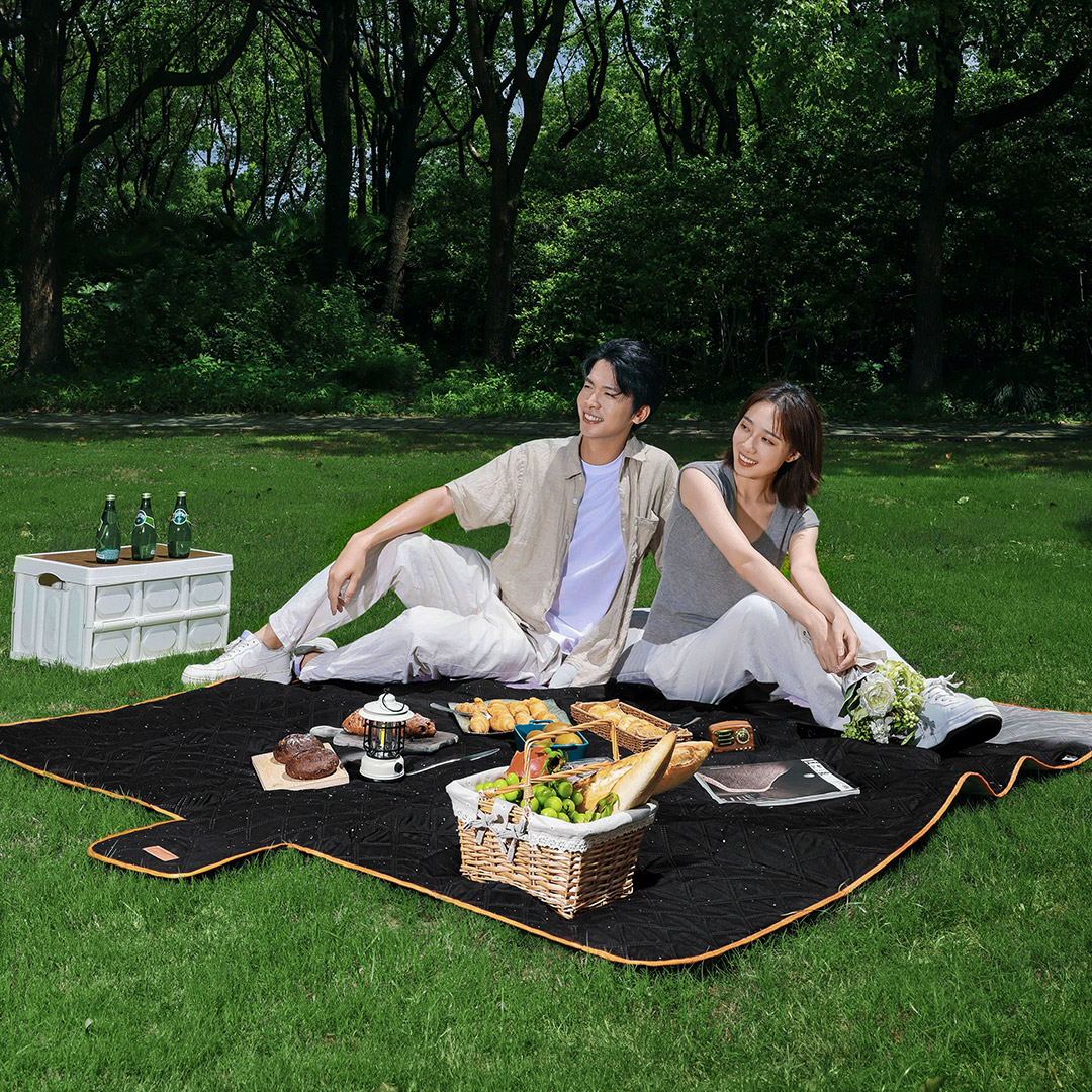 极氪星野野餐垫户外露营防潮便携草坪垫子坐垫加厚郊游野炊