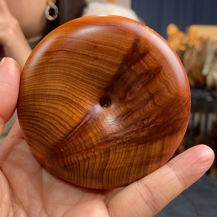 柏木（崖柏）手把件