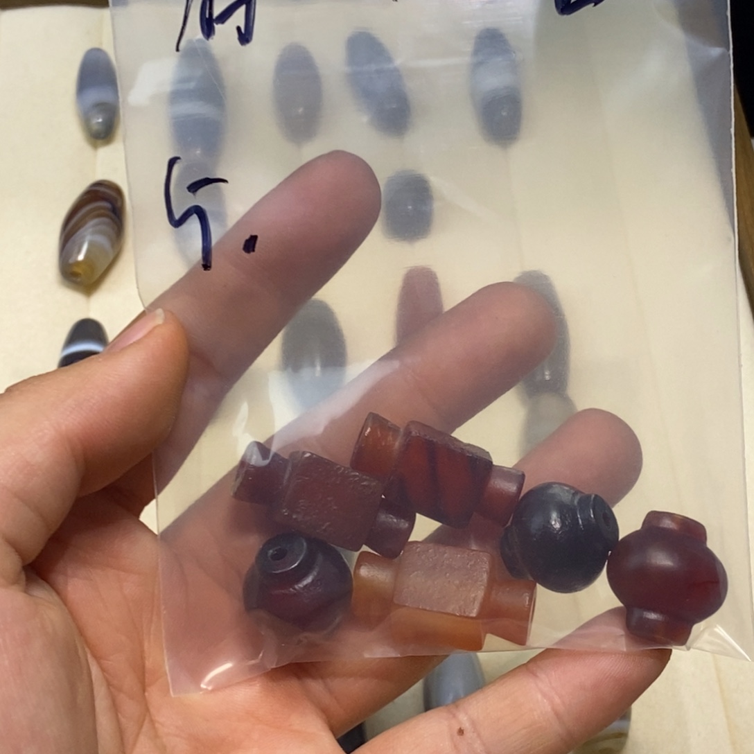 有***春玛瑙/玉髓未镶嵌珠宝半成品