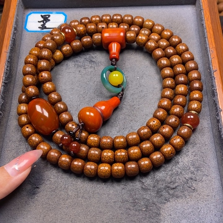 星月菩提吊坠菩提