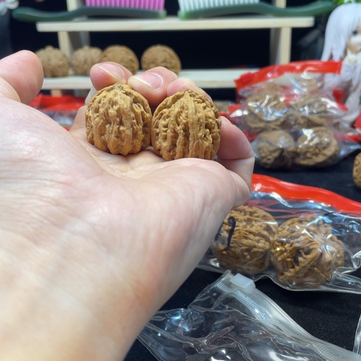 文玩核桃把件小粗筋