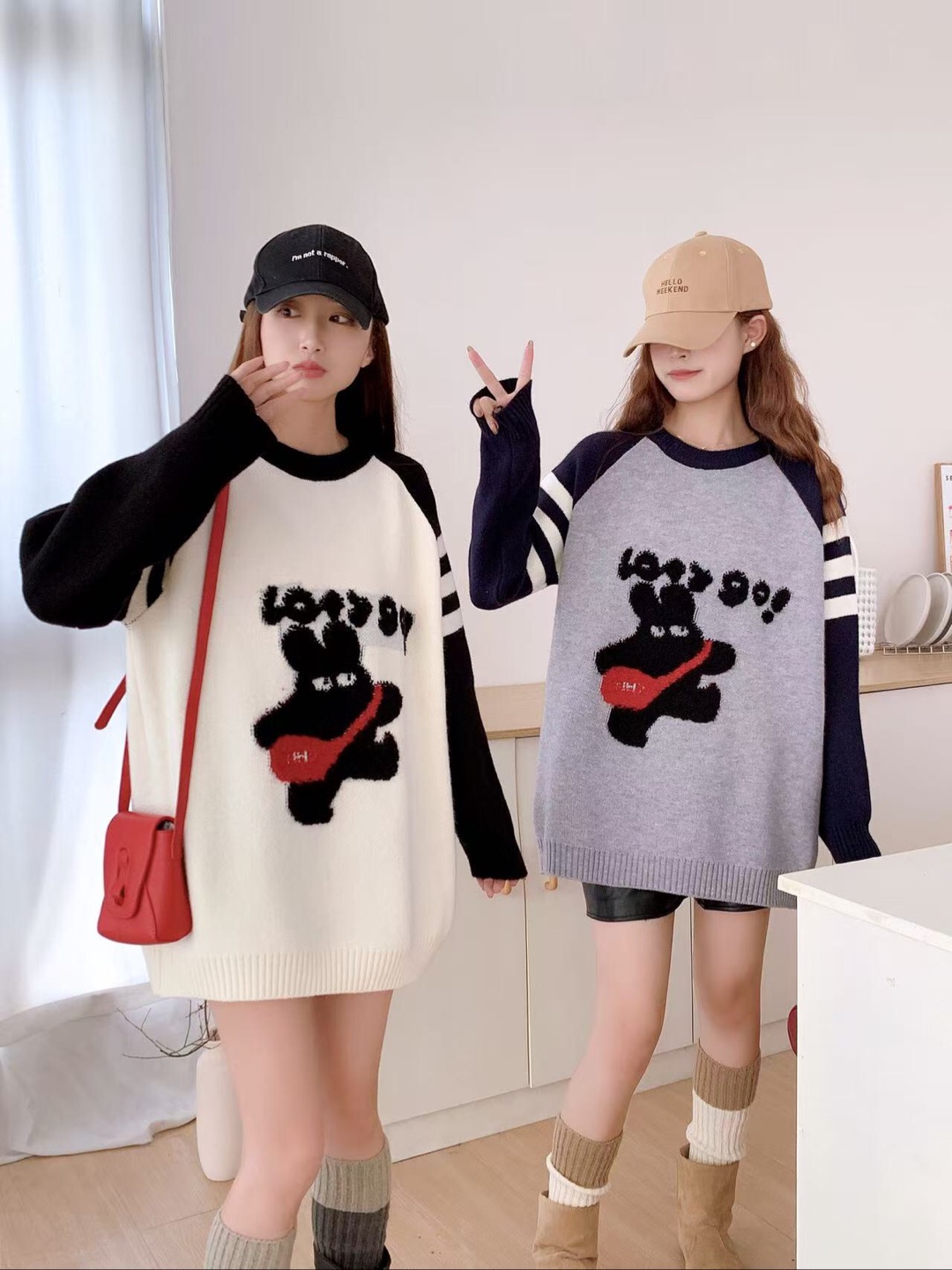 【实体店品质】孕妇装秋冬季卡通印花拼袖设计中长款毛衣
