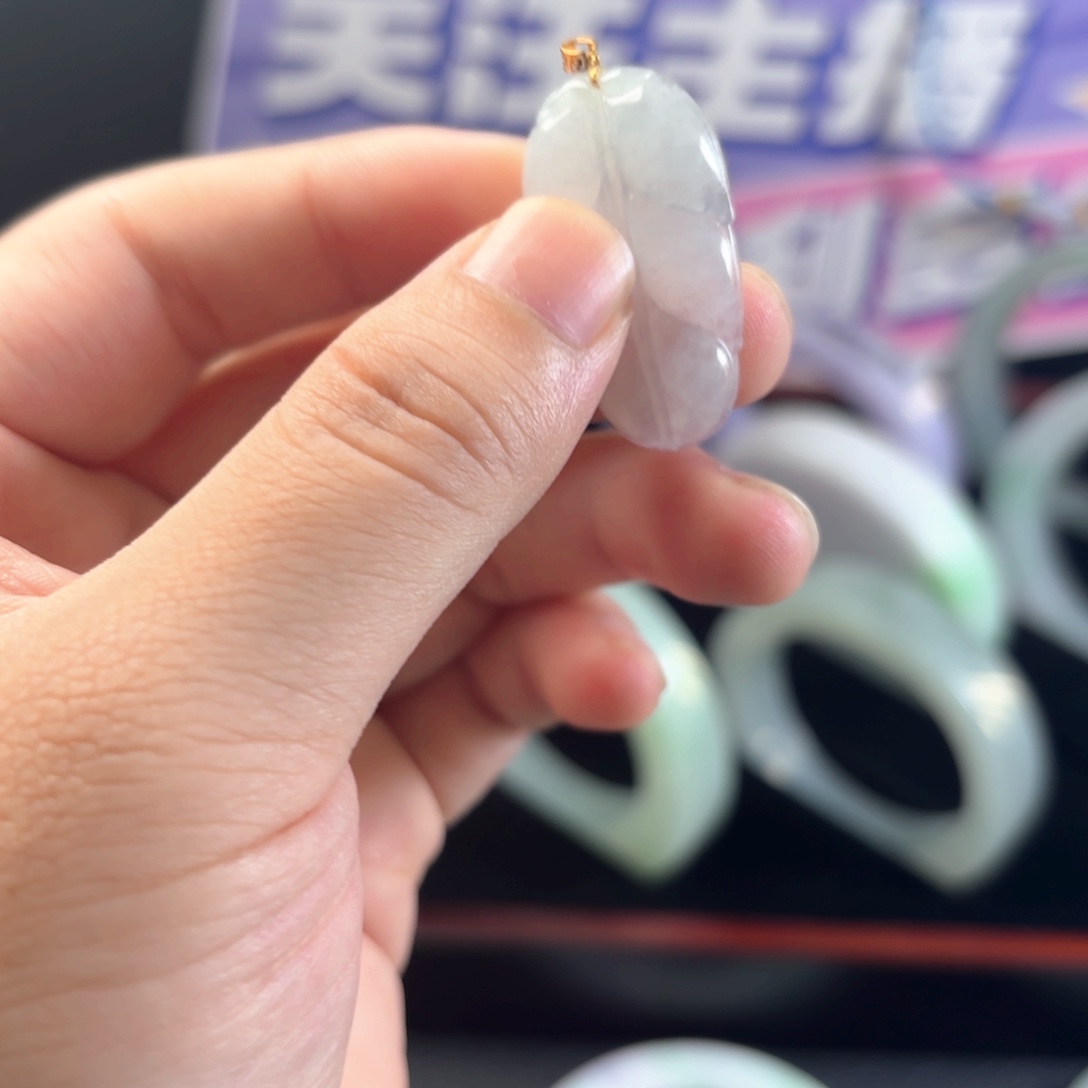 颈饰未镶嵌翡翠叶子翡翠a货