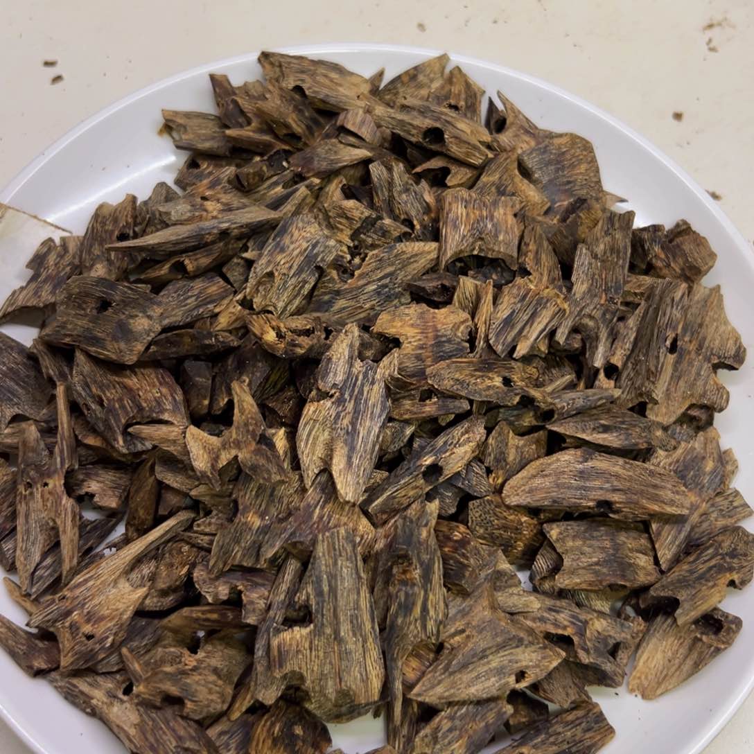 沉香沉香碎屑汝湖块料100克