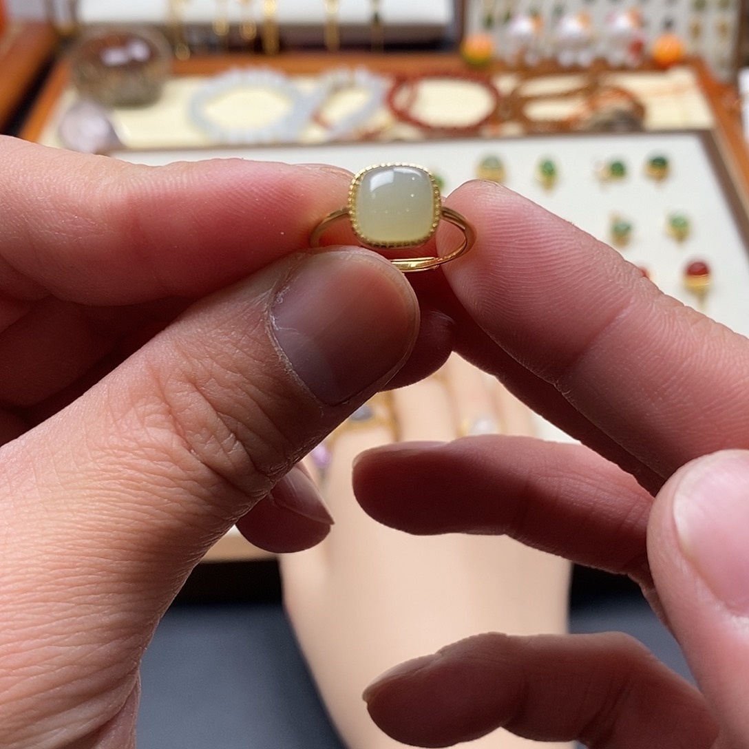 和田玉戒指银S925镶嵌