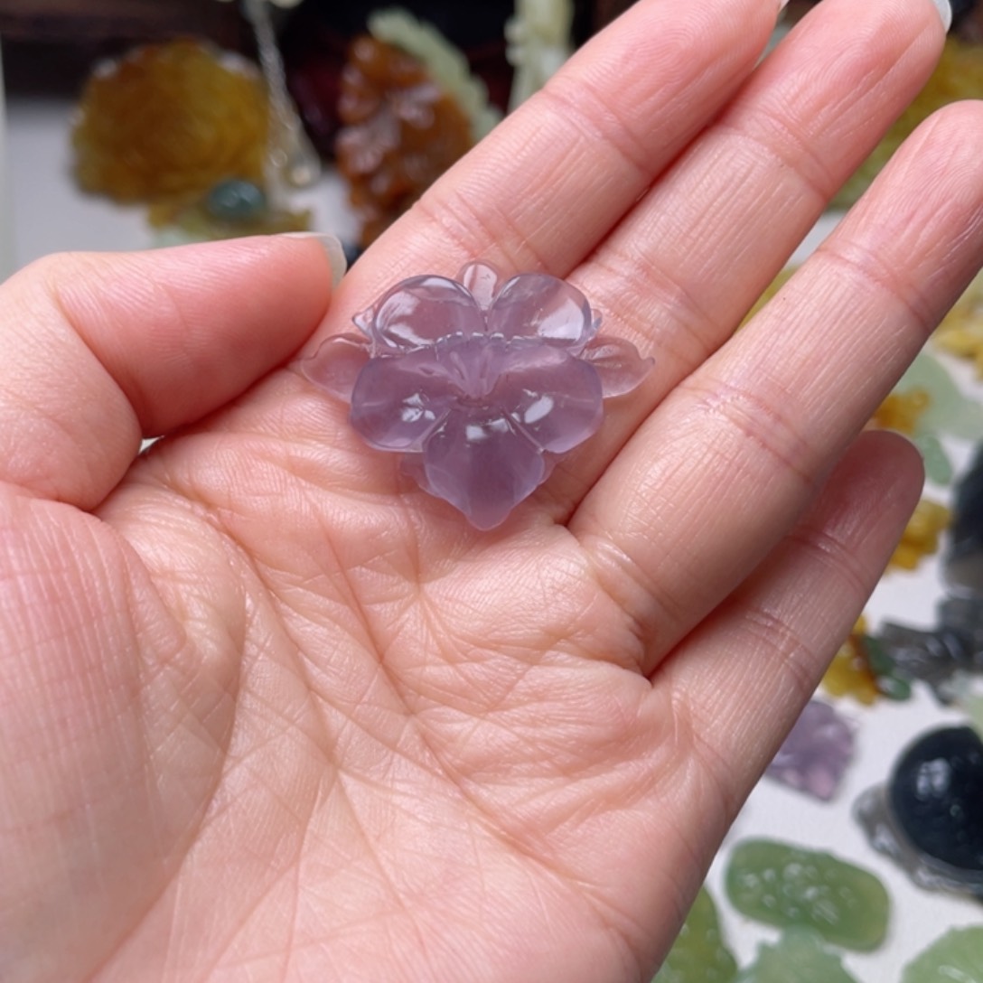 蛇纹石玉颈饰未镶嵌南**椿