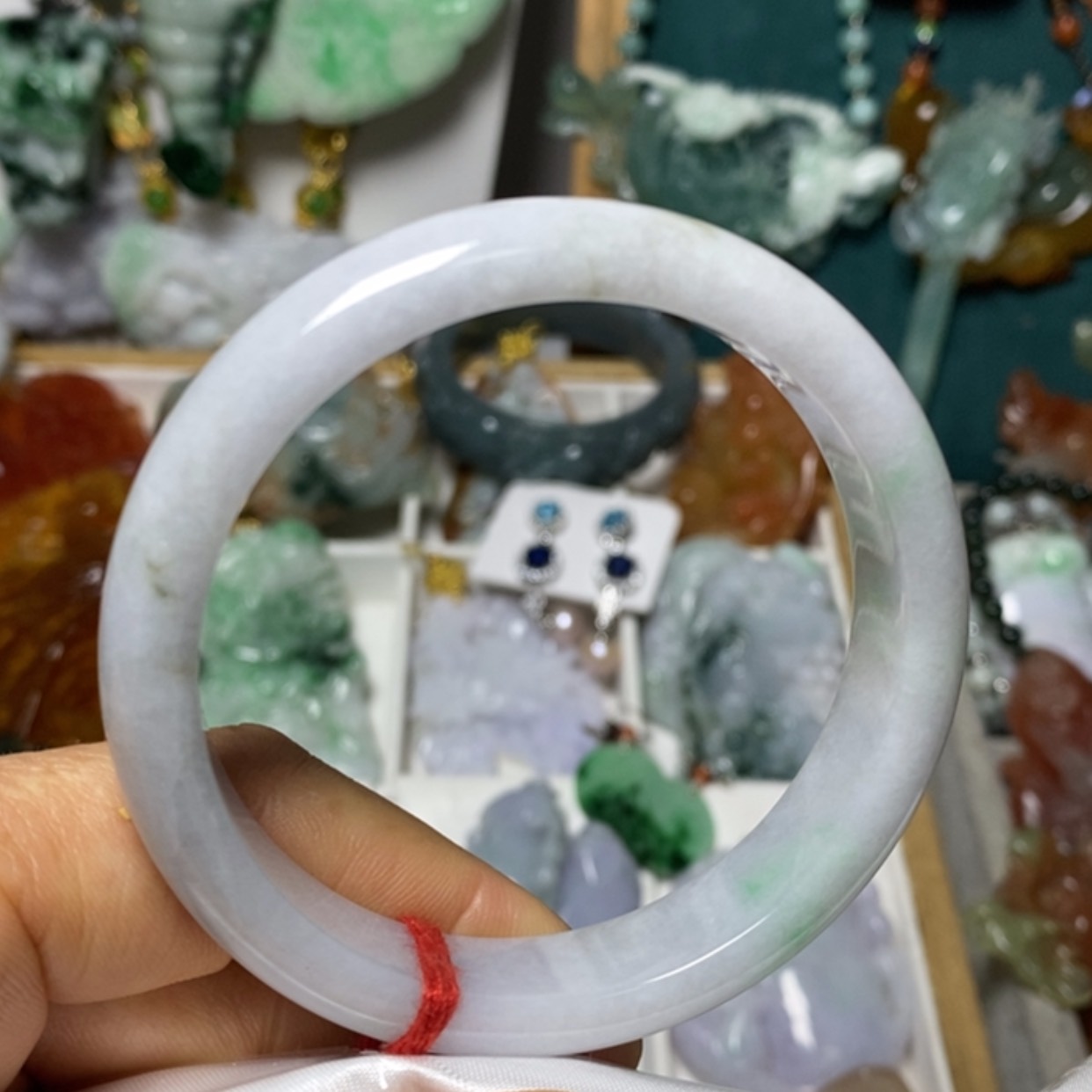 【闪购商品】翡翠吊坠(赠链)未镶嵌