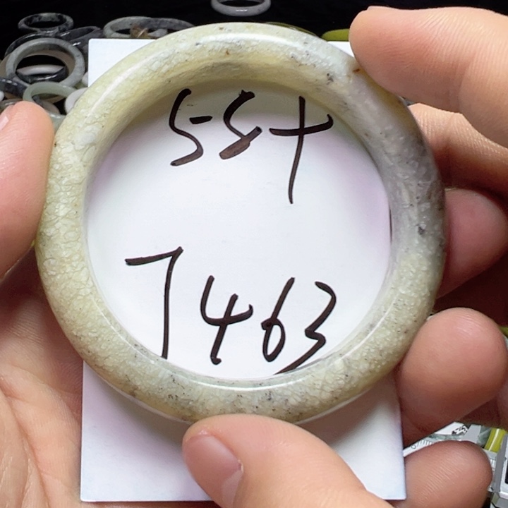 未镶嵌蛇纹石玉手链