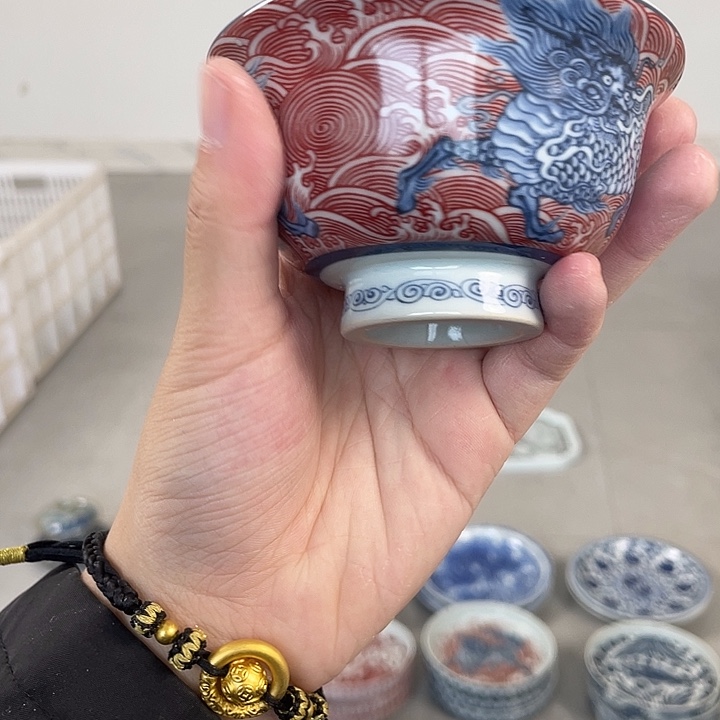 瓷片景德镇麒麟踏浪主人杯
