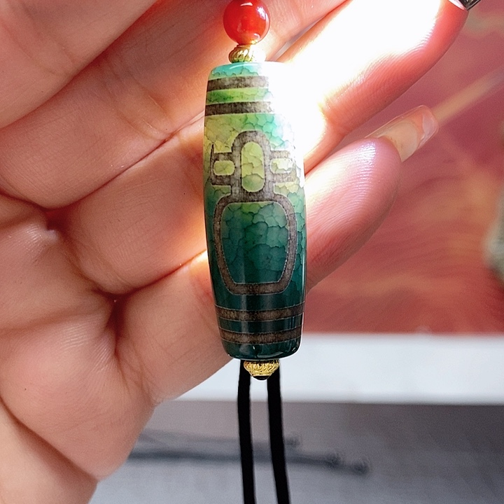 玛瑙/玉髓颈饰合金