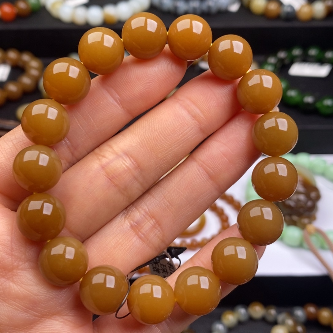 和田玉未镶嵌手串