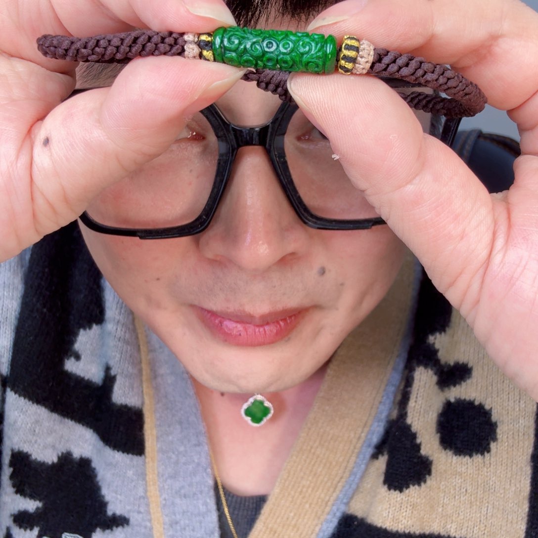 翡翠颈饰未镶嵌一个