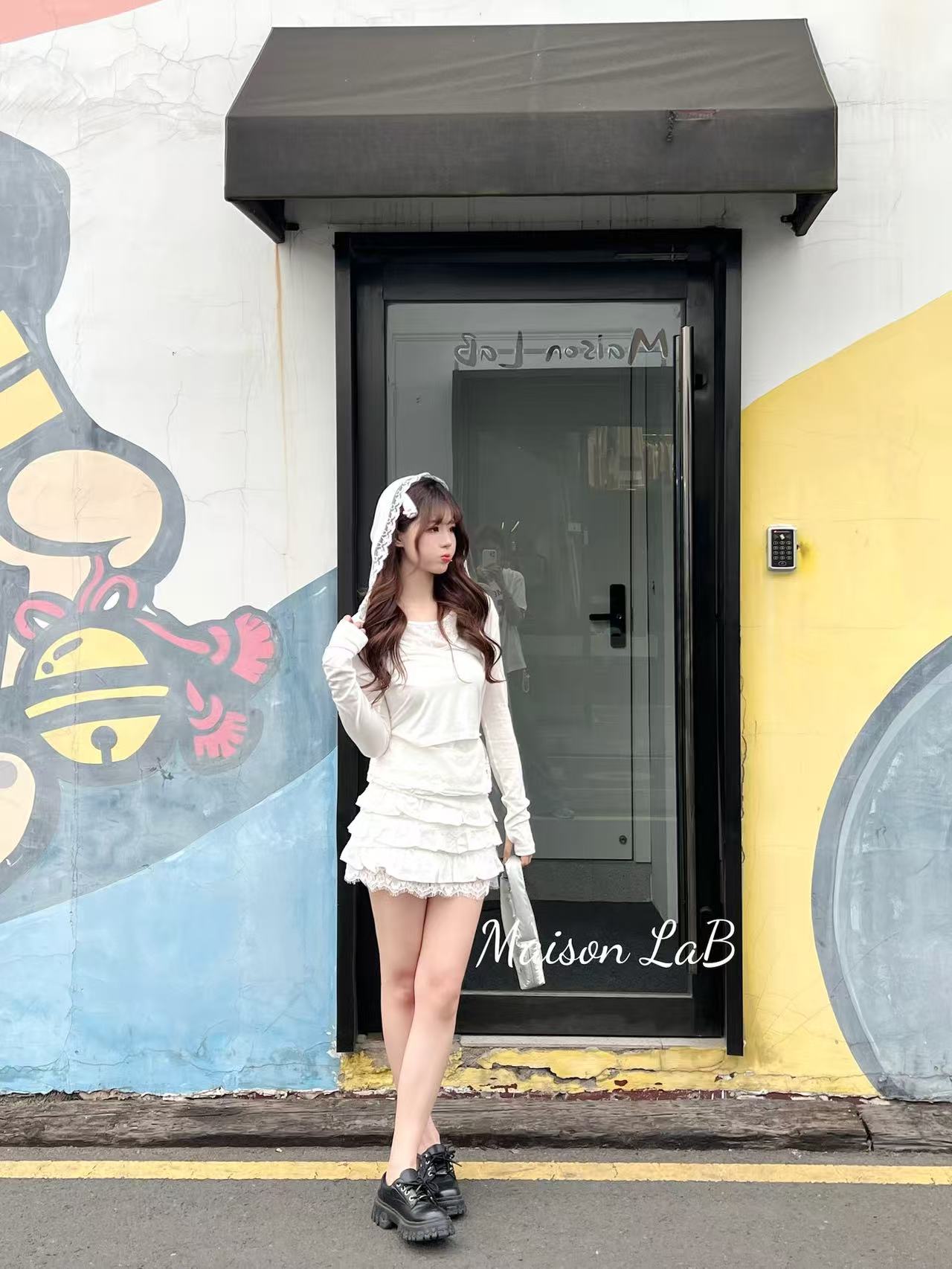 pv蕾丝连帽叠穿T恤