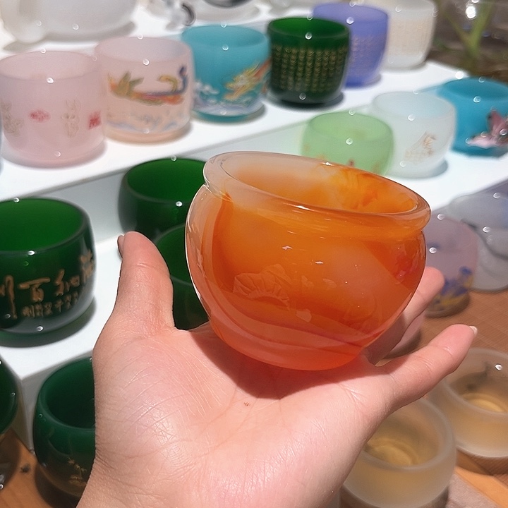 王***妇缸杯不带礼盒1个