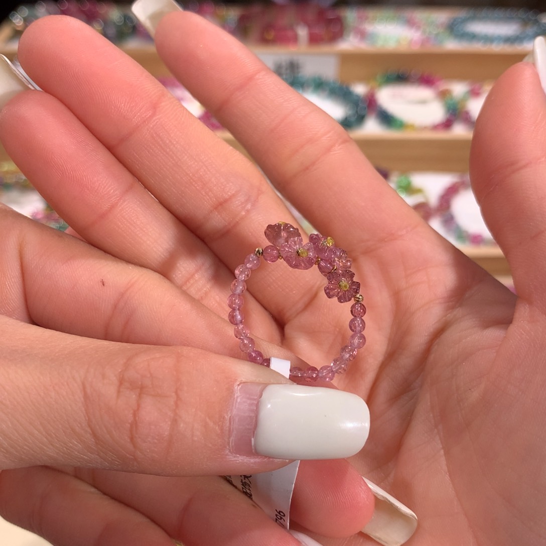 碧玺多样性发货一件未镶嵌