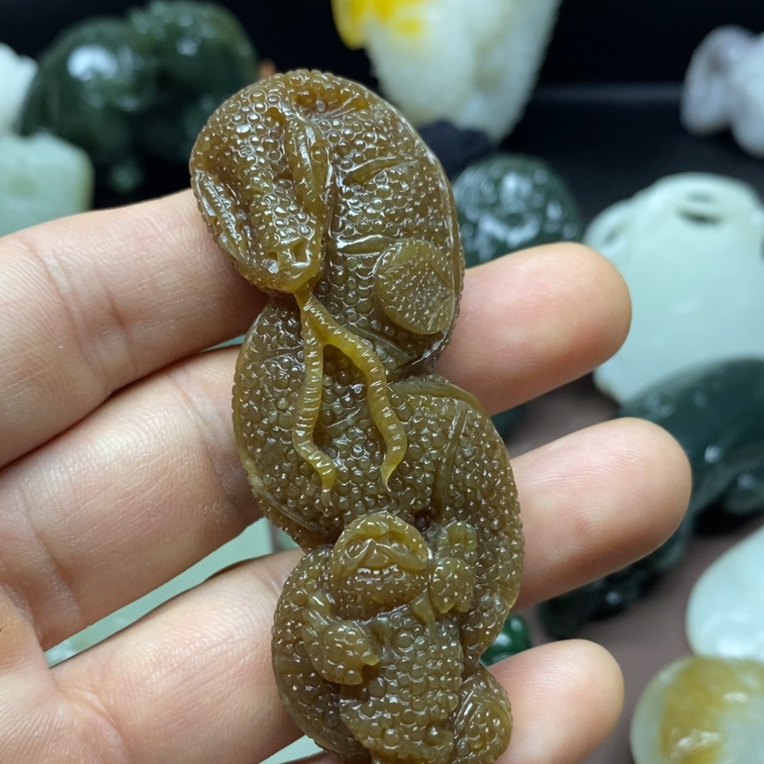 颈饰未镶嵌和田玉