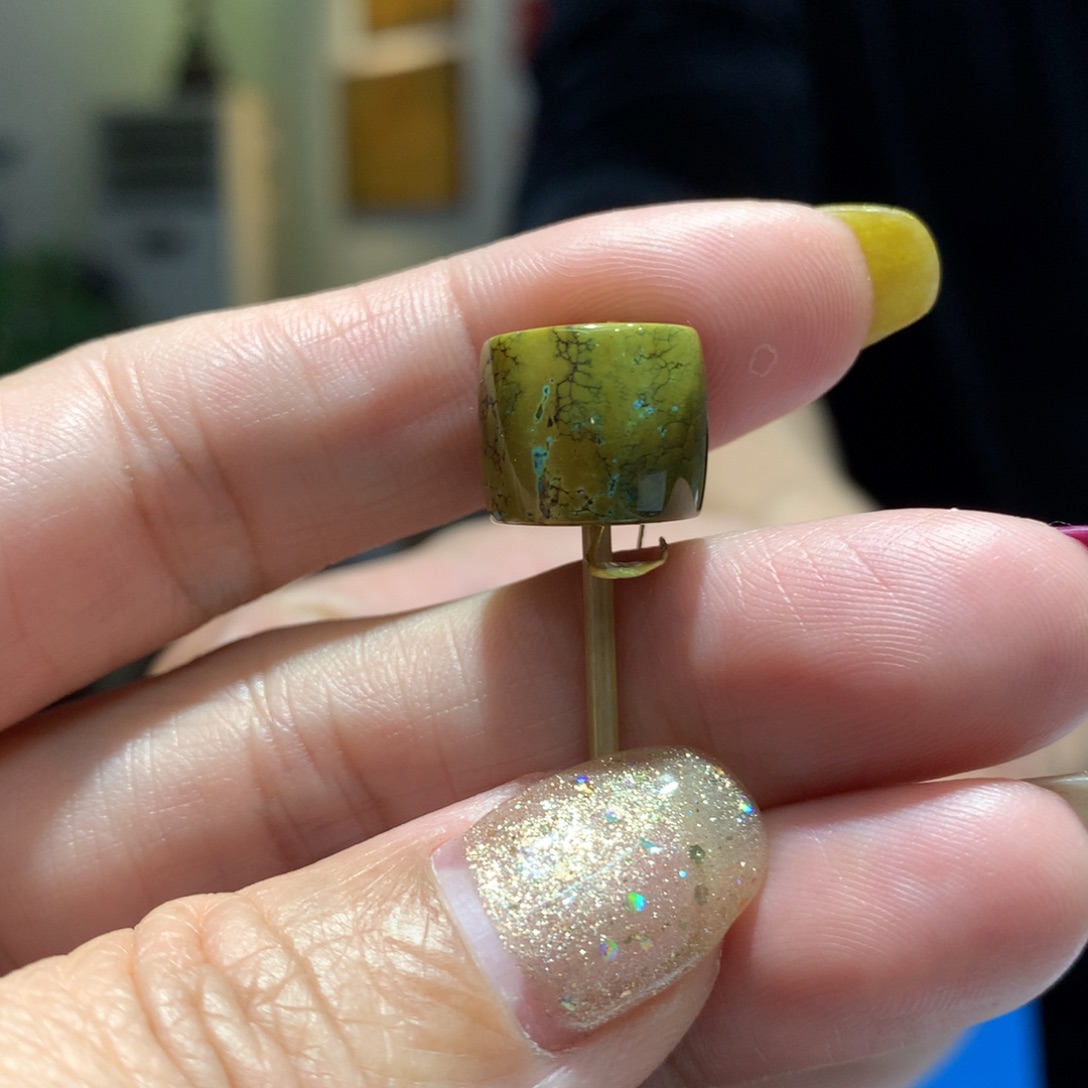 未镶嵌绿松石吊坠