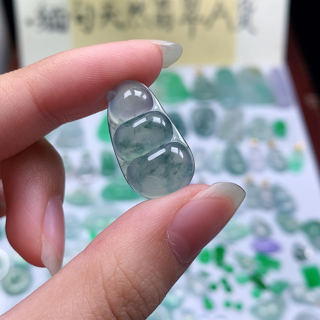 翡翠裸石缅甸天然A货翡翠冰种豆子