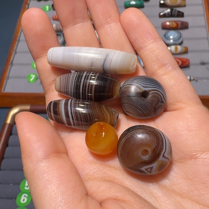 艺***安玛瑙/玉髓未镶嵌珠宝半成品