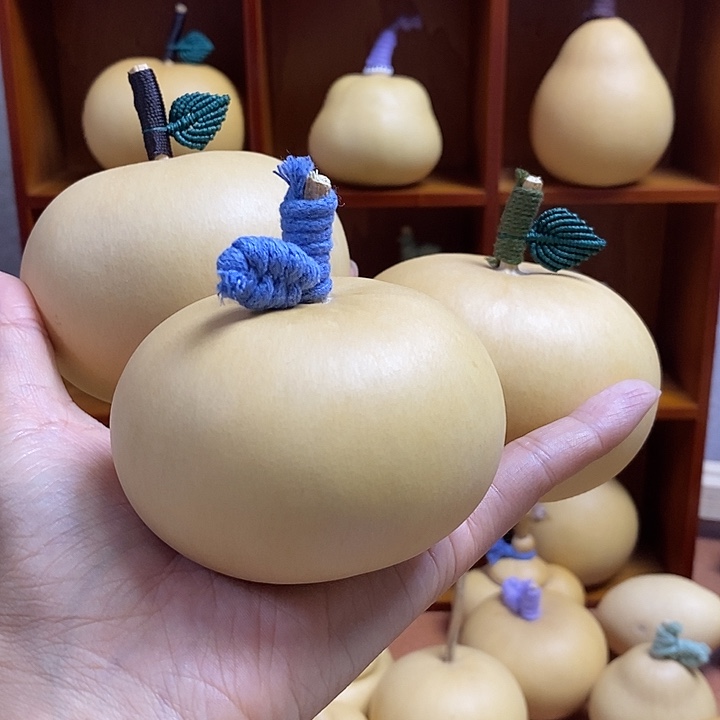 天然葫芦自然生长苹果