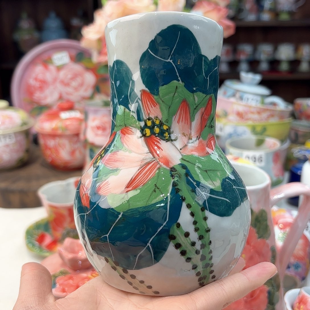 瓷片兔兔好可爱啊我