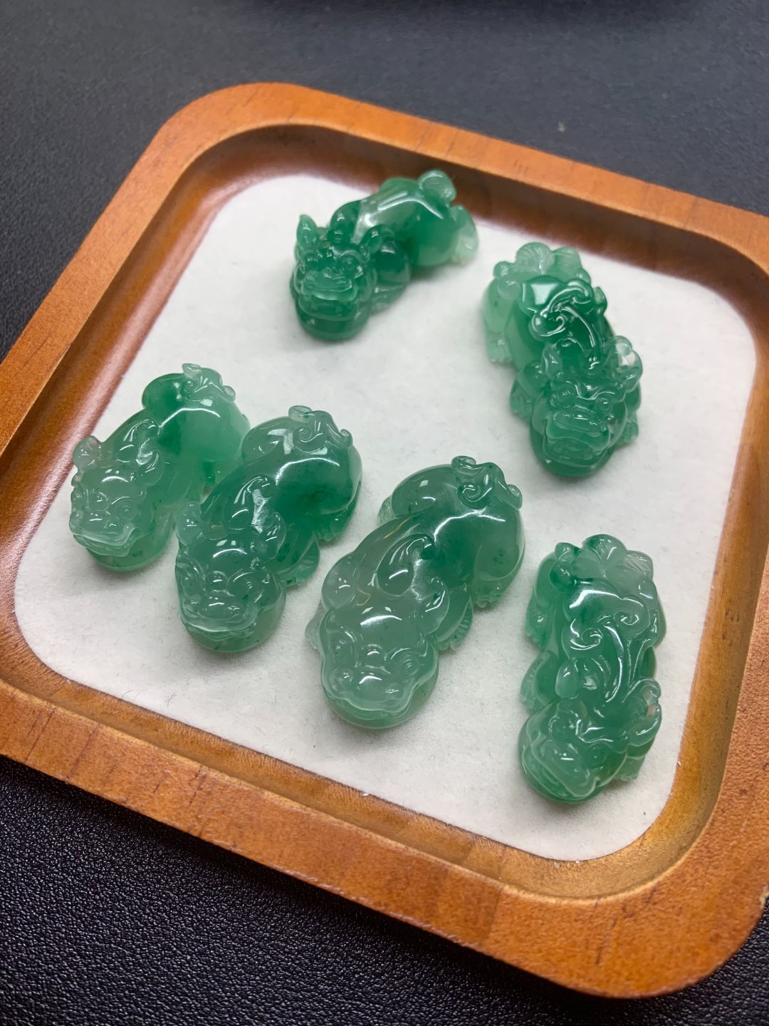天然玉石 非洲翠 霸王款招财”貔貅“（多样性发其一）