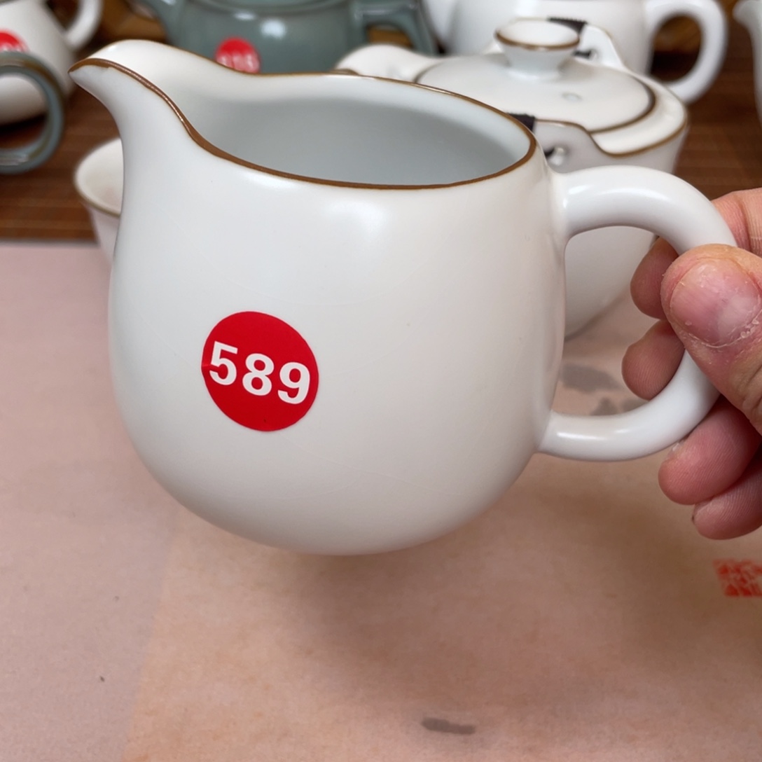 瓷片开播福利。。。。。。。。。