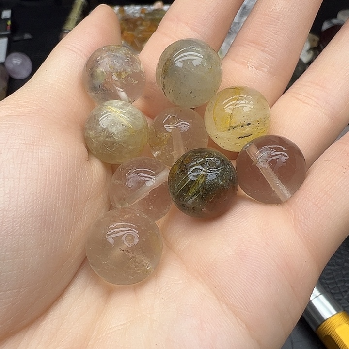 珠宝半成品水晶未镶嵌186（微暇）