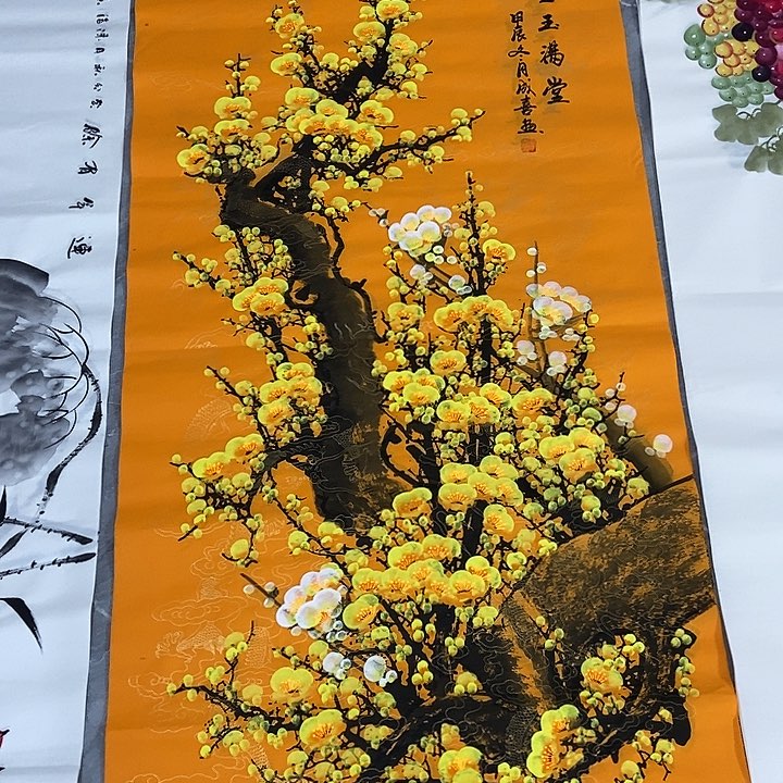 老*三个张画廊直播间！