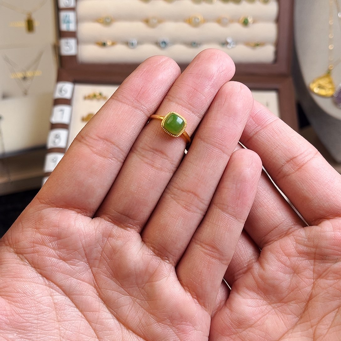 和田玉（碧玉）戒指银S925镶嵌无***?方糖