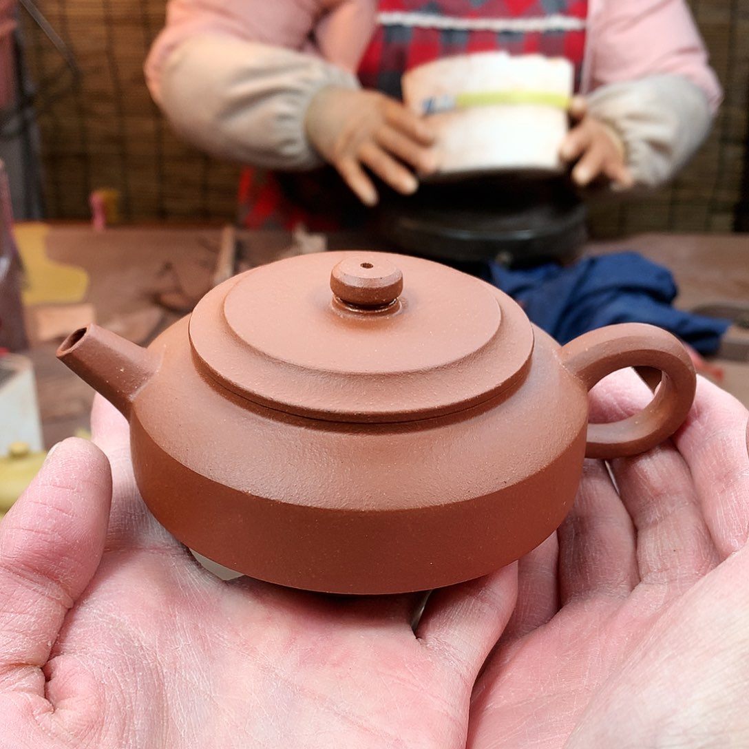 紫砂茶壶  仲芳周盘 降坡泥
