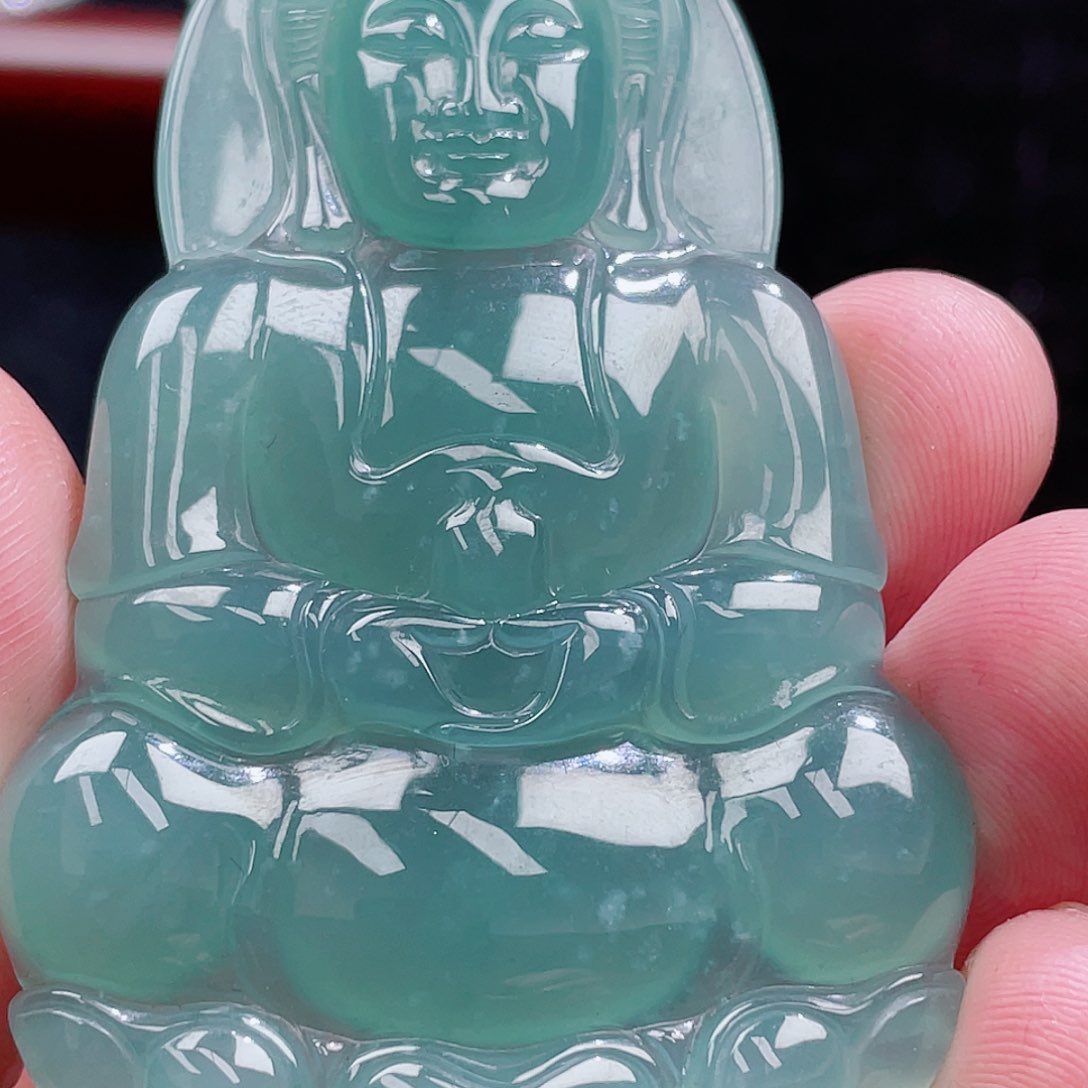 翡翠颈饰未镶嵌666，