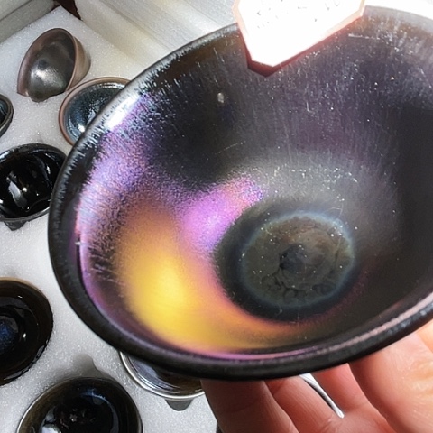 茶盏凌****O哈哈哈哈哈哈哈哈哈哈