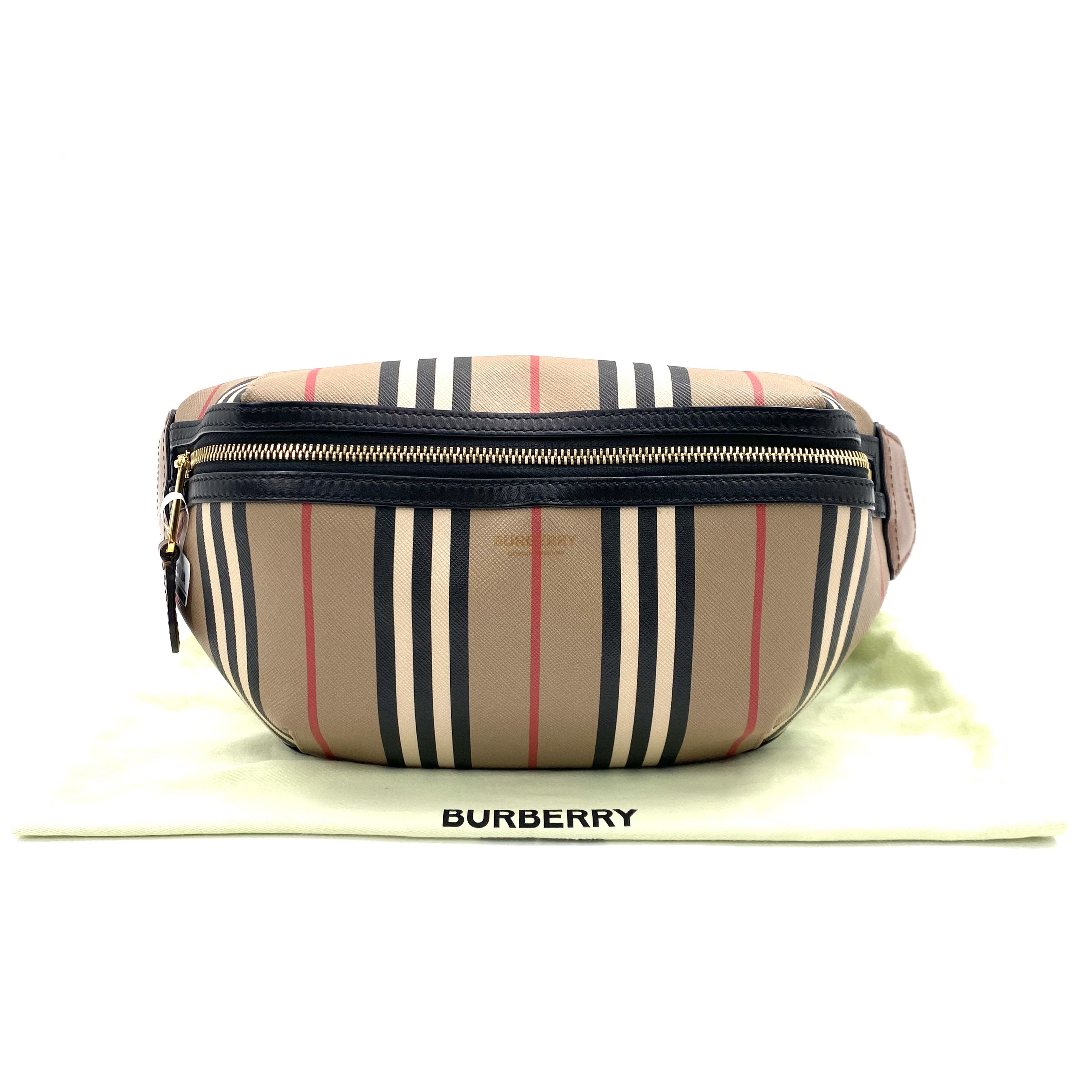 99新 BURBERRY/博柏利 经典格纹斜挎胸包 尺寸43/17