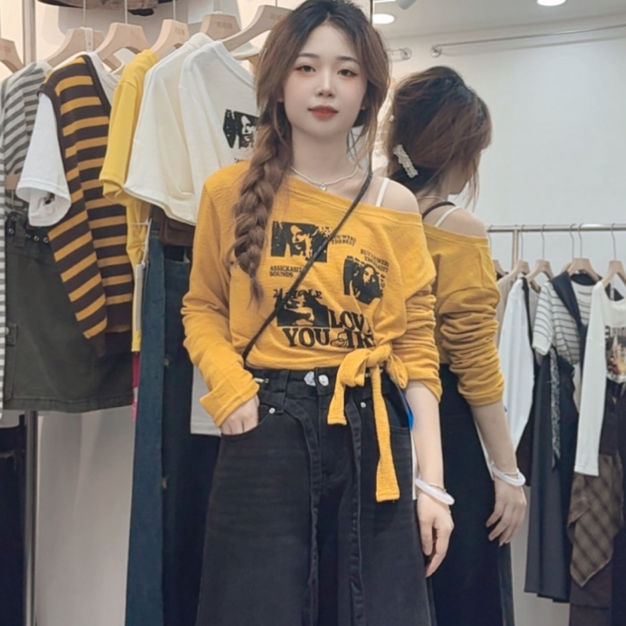 秋季新款【绑带】美式复古设计感印花露肩绑带斜肩上衣潮