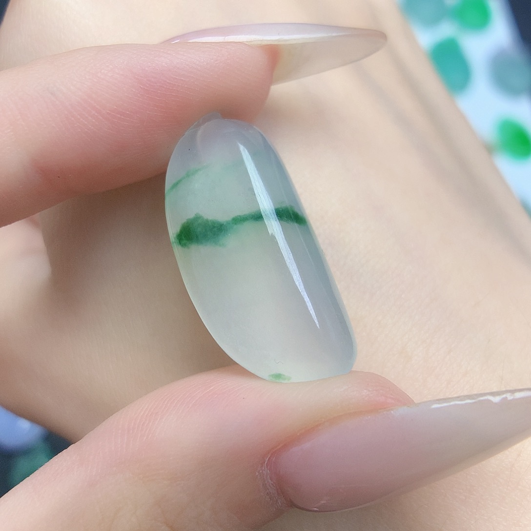 翡翠颈饰未镶嵌8888888888888