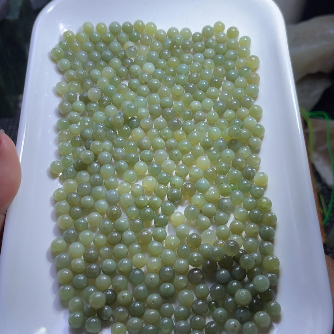 未镶嵌和田玉珠宝半成品