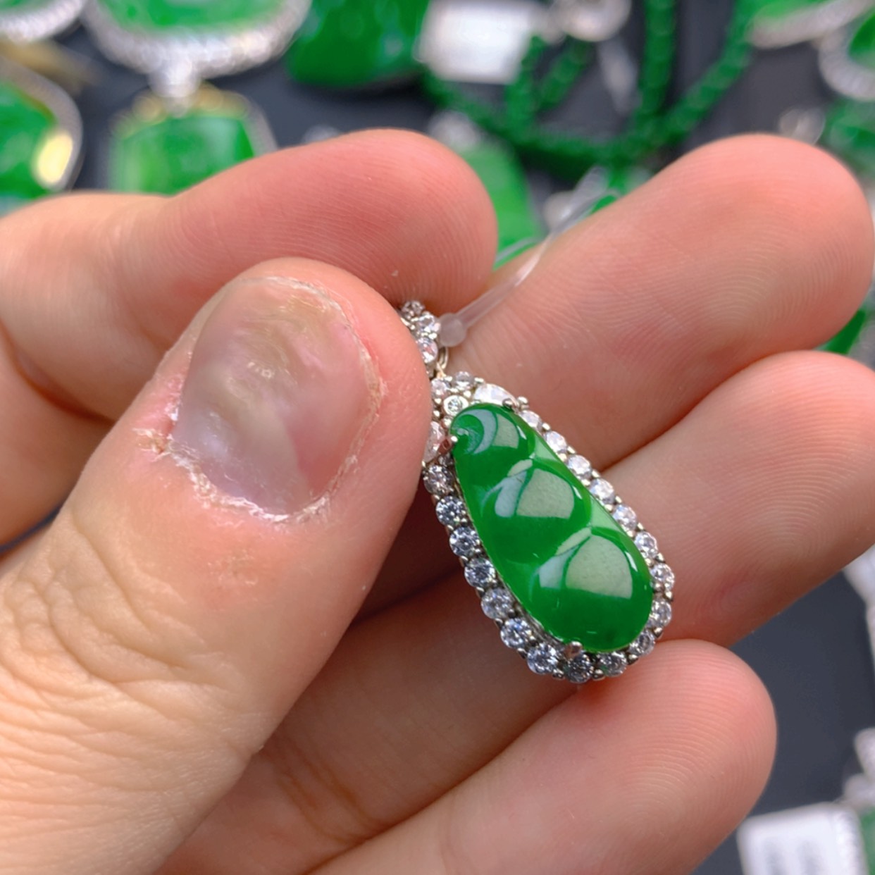 【闪购商品】翡翠颈饰银S925镶嵌11111111