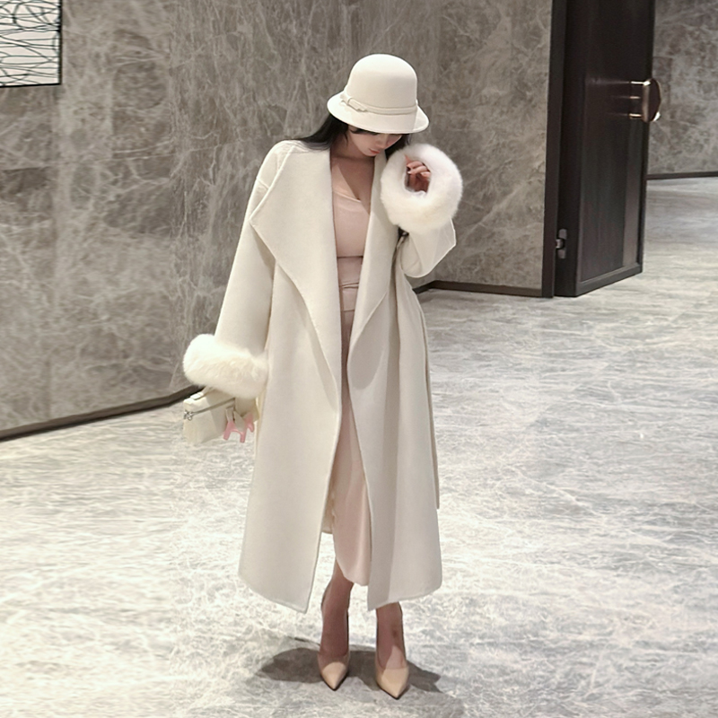 冬季加厚气质温柔狐狸毛袖口双面绵羊毛大衣《琼琼萱萱》纯欲外套女