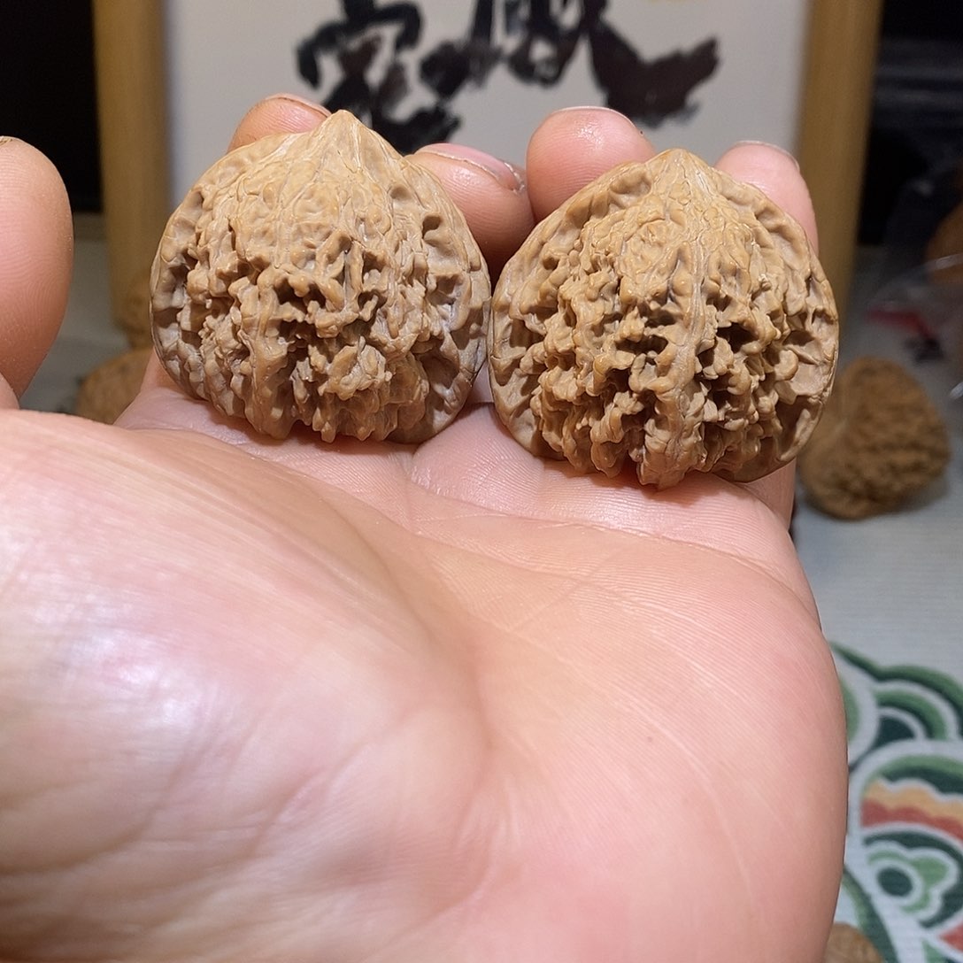 文玩核桃把件43尺满天星