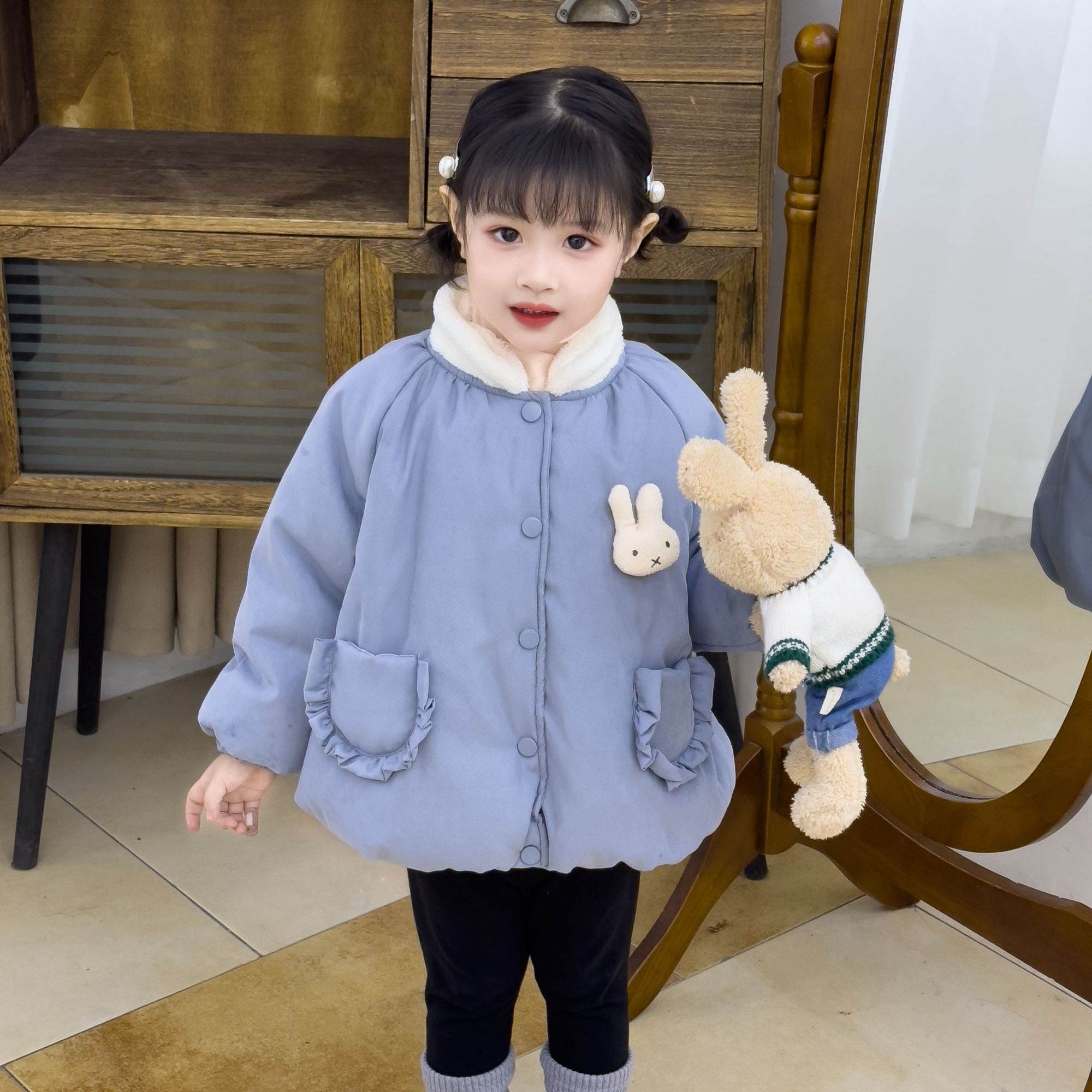 女童外套2024冬季新款保暖加绒加厚时髦可爱公主中小童休闲外套