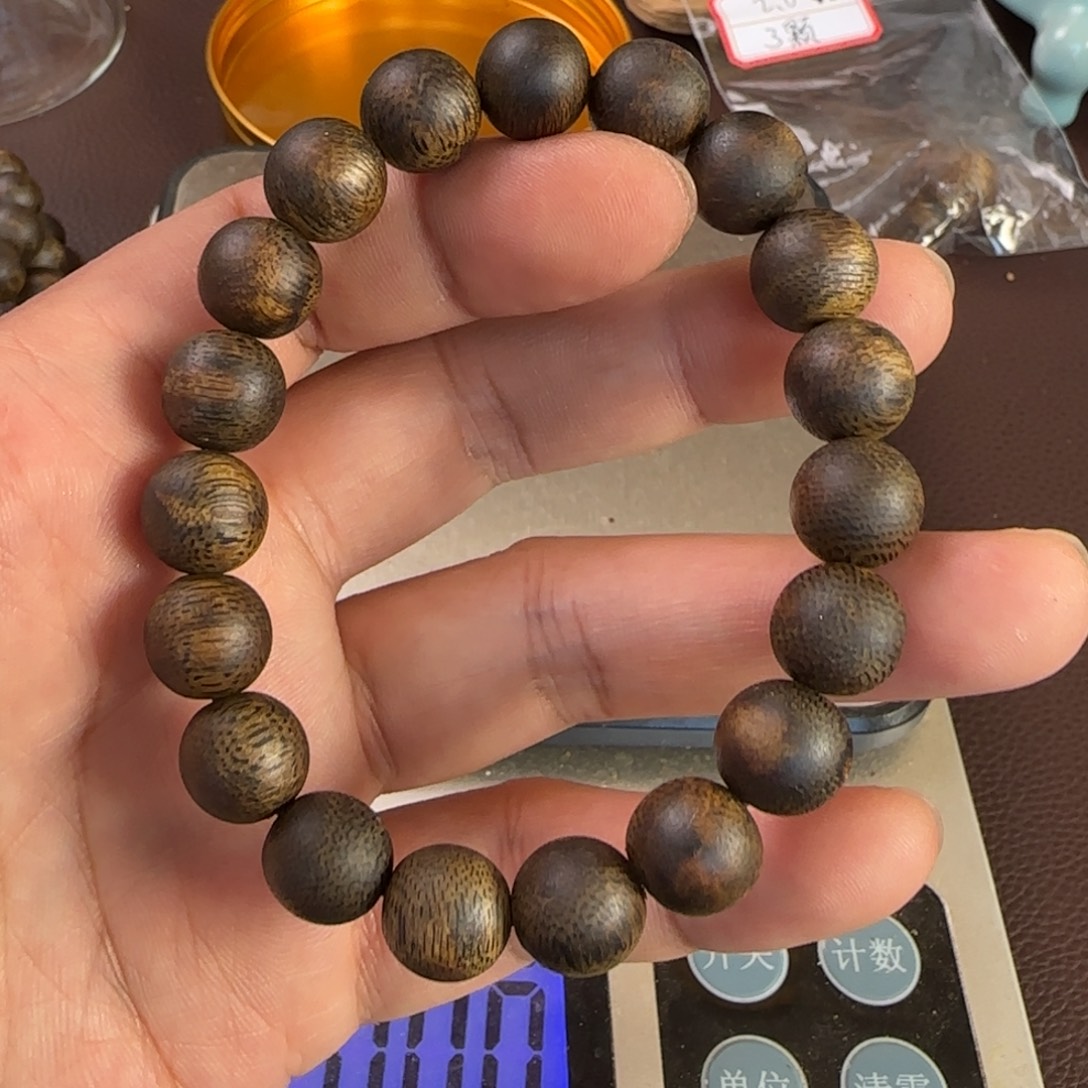 张***7手串沉香奇楠金沙叶高油1.14，14克