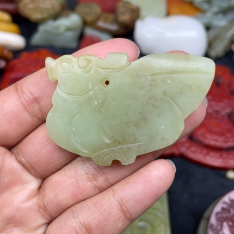 和田玉颈饰未镶嵌96