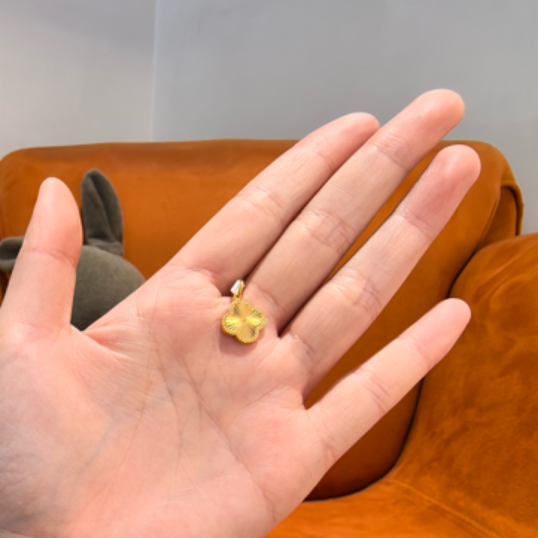 坠链均足银 四叶草吊坠经典时尚