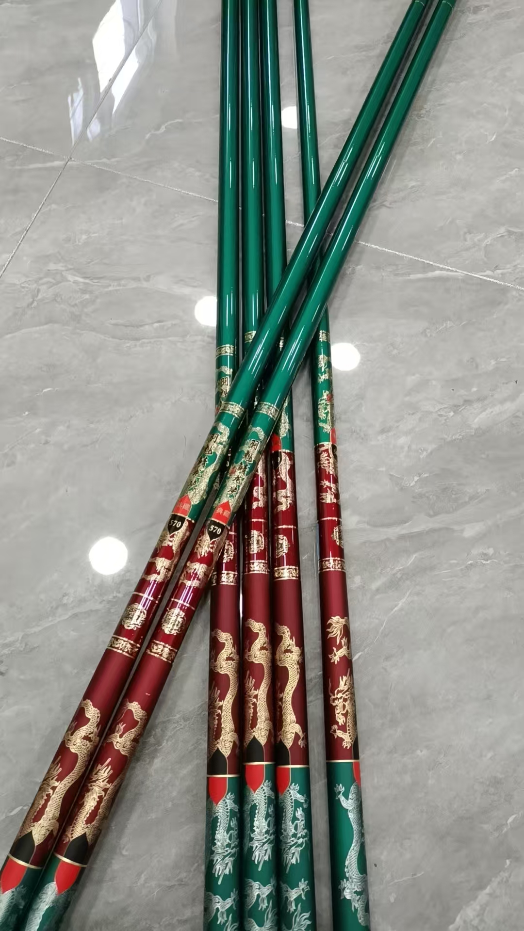  羽魁鲭龙决鱼竿