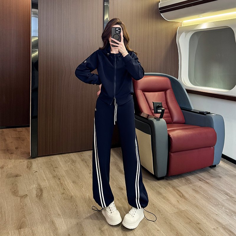 休闲风慵懒风时尚套装韩版减龄休闲上衣连帽显瘦